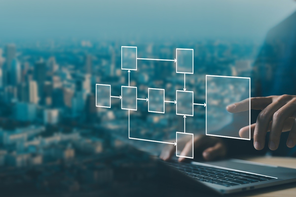 shutterstock_2424777071-1