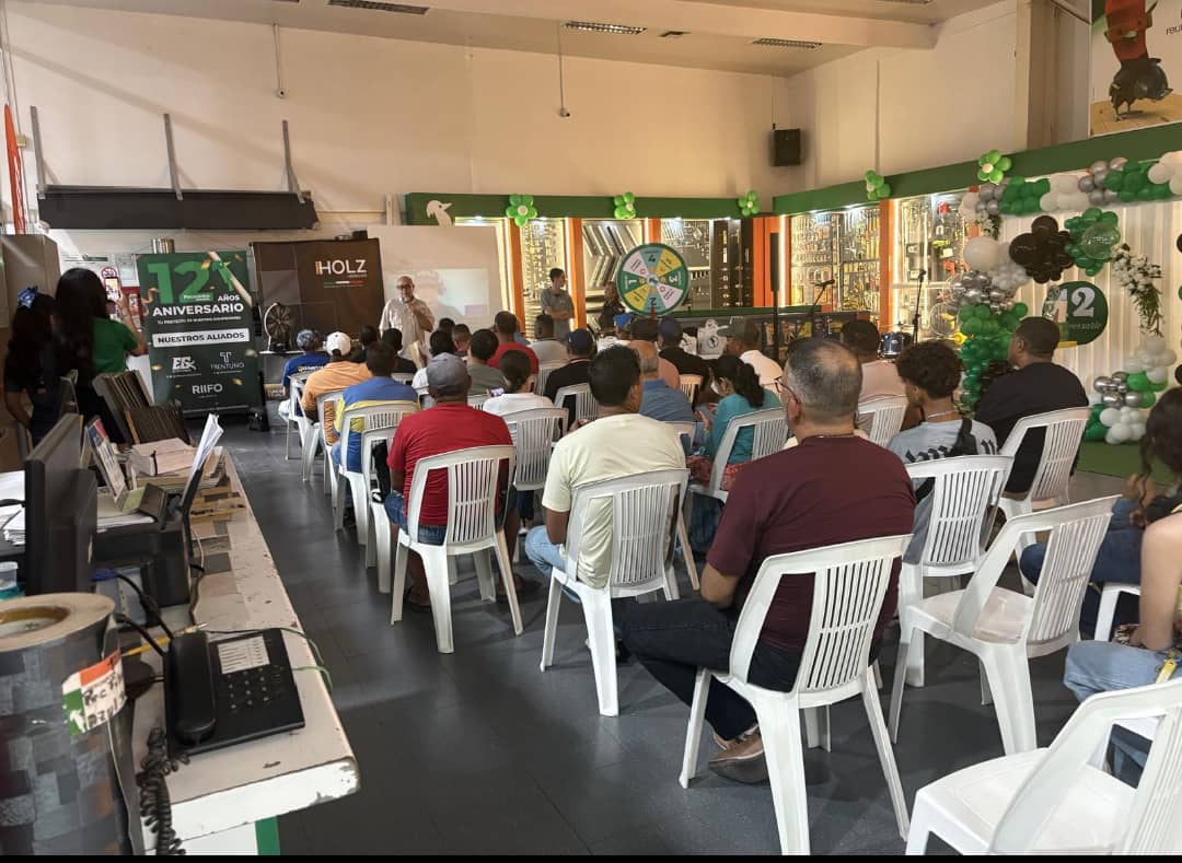 Placacentro MASISA in Cumaná celebrated its anniversary